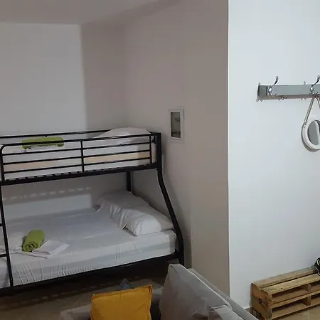Albi Apartman *